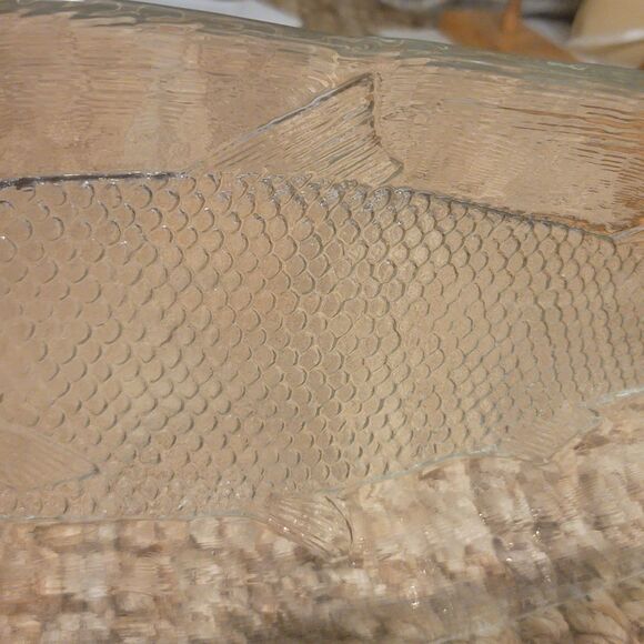 Kosta Boda Crystal Glass Salmon Impressed Fish Design platter 19.5" Scandinavian - Picture 9 of 15